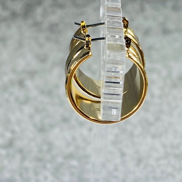Monet Wide Hoop Pierced Earrings Shiny Gold Tone Womens Clip Fastener Classic - Picture 5 of 16